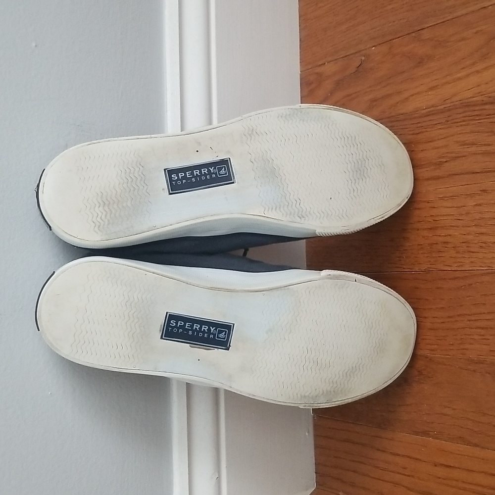 Sperry distressed slip on sneaker - Picture 9 of 9